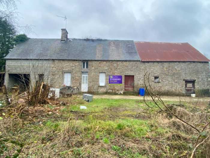 AHIN-SP-001660 Nr Mortain 50140 Stone Farmhouse to renovate with over 5 acres including woodland in rural hamlet.