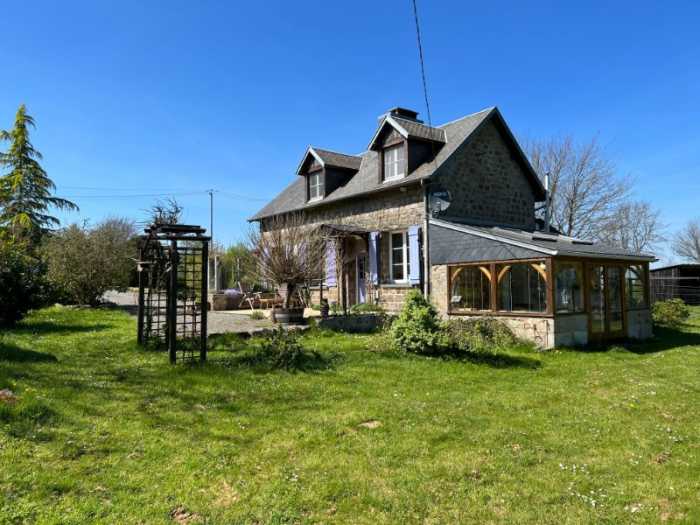 AHIN-SP-001533 Nr Sourdeval 50150 Pretty Normandy house in quiet hamlet with garden and car port within walking distance of a village with bar/shop and bakery. 5 minutes drive to an 18 hole Golf course and lake.