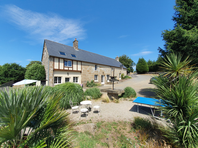 AHIN-SP-001523 Nr St Pois 50670 Beautiful gîte complex in quiet rural setting in Normandy - Owner's accommodation and 3 gîtes in excellent condition throughout.