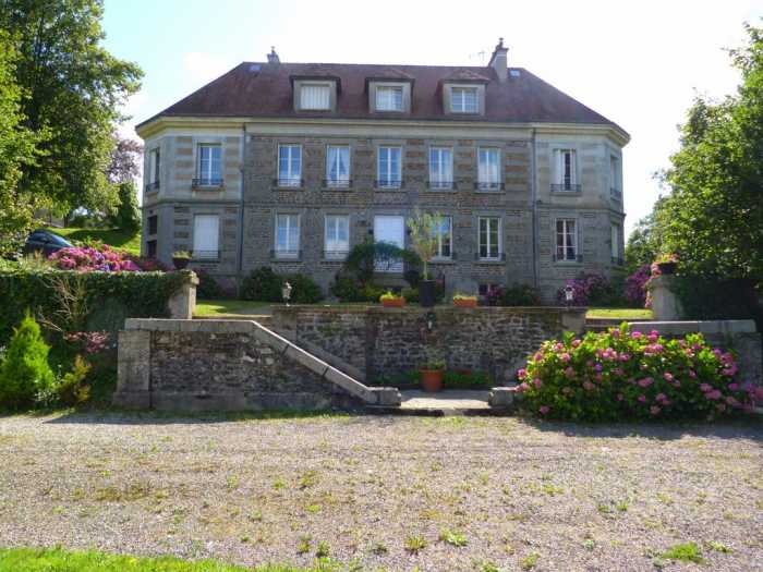 AHIN-SP-001043 • Calvados/Orne Borders Swiss Normandy • 9 Bedroomed Château with over 30 acres of land and large pond.