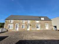 AHIN-MF-1247DM50 Nr St Hilaire du Harcouet 50600 Attractive stone house with 2 bedrooms,outbuilding and 1526m2