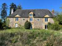 AHIN-SP-001836 Nr Domfront 61700 Stunning 5 bedroom Manor House in Normandy to finish renovating on 10,000m2