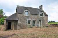  UNDER OFFER AHIN-SP-001069 Nr Saint Pois 50670 3 bedroom Stone house to finish renovating with super views Normandy - up to 8 acres of adjoining land available by separate negotiation.