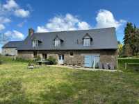 AHIN-SP-001839 Nr Le Teilleul 50640 Detached 3 bedroom Longère with plenty of character features and 1180m2 garden